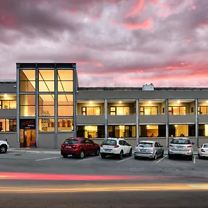 Herms Restaurant & Boutique **** Port Elizabeth
