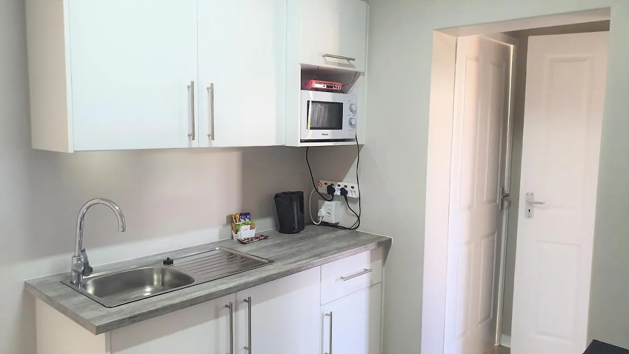 Kelzane Guesthouse Port Elizabeth Guest house
