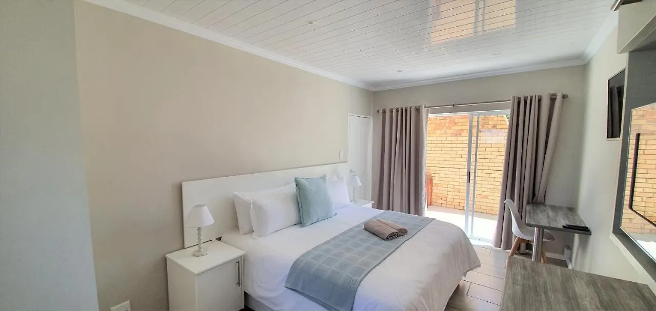 Kelzane Guesthouse Port Elizabeth 2*,  South Africa